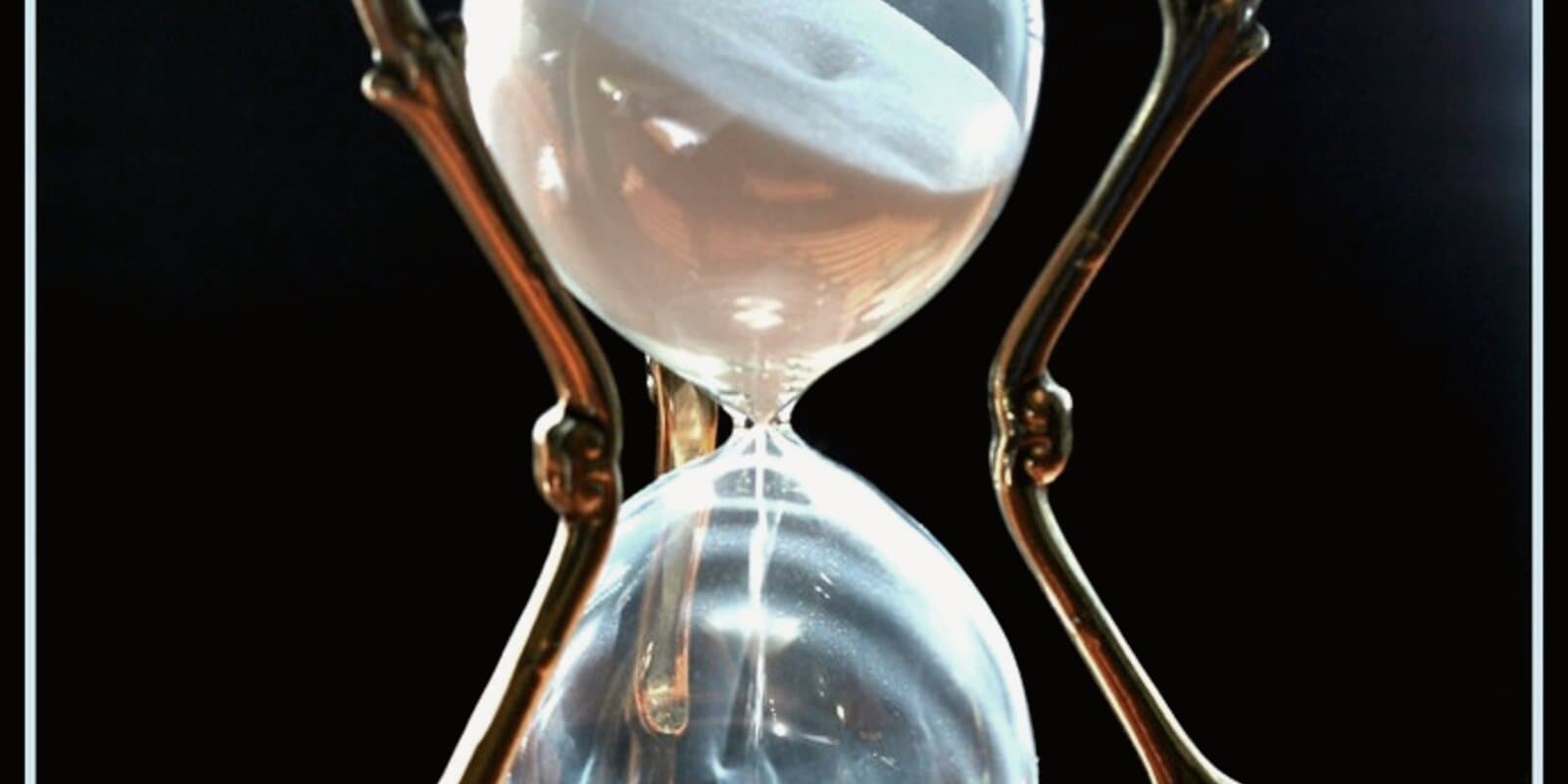 How long does it take to build a website? · Article banner